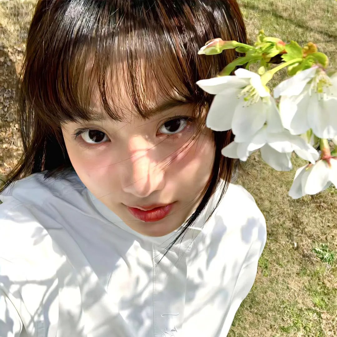 四年后，她带萌宝惊艳全球